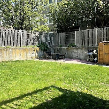 Lovely Two Bedroom Condo In South Boston Bagian luar foto