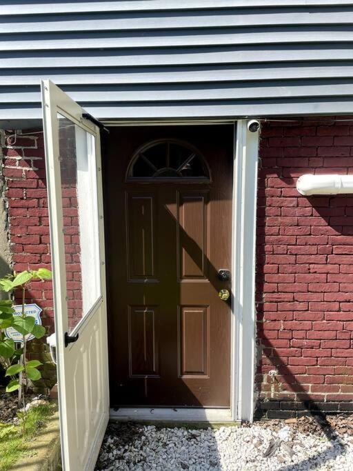 Lovely Two Bedroom Condo In South Boston Bagian luar foto